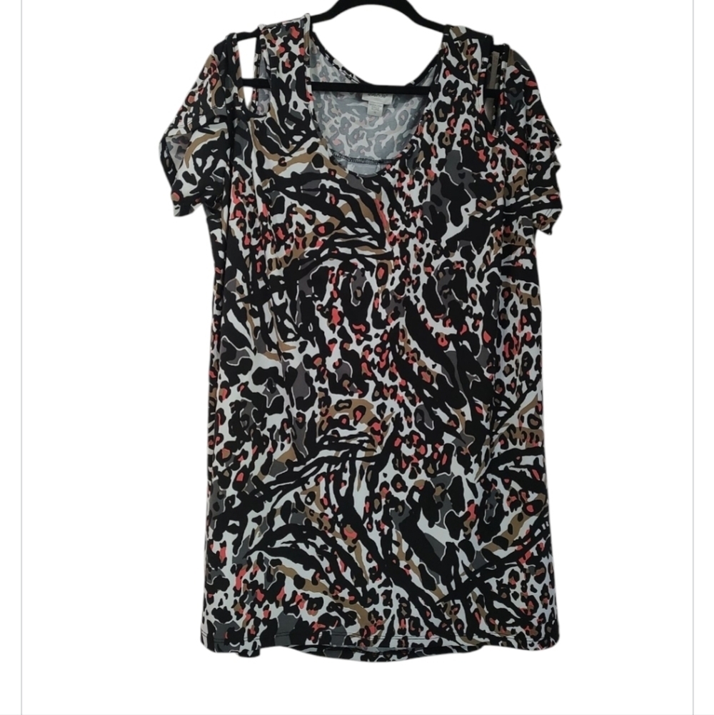 Avenue Cold Shoulder Top Size 18
